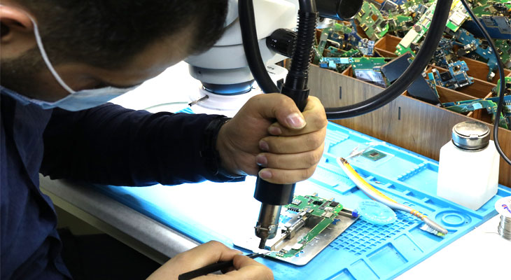تعمیرکار گوشی